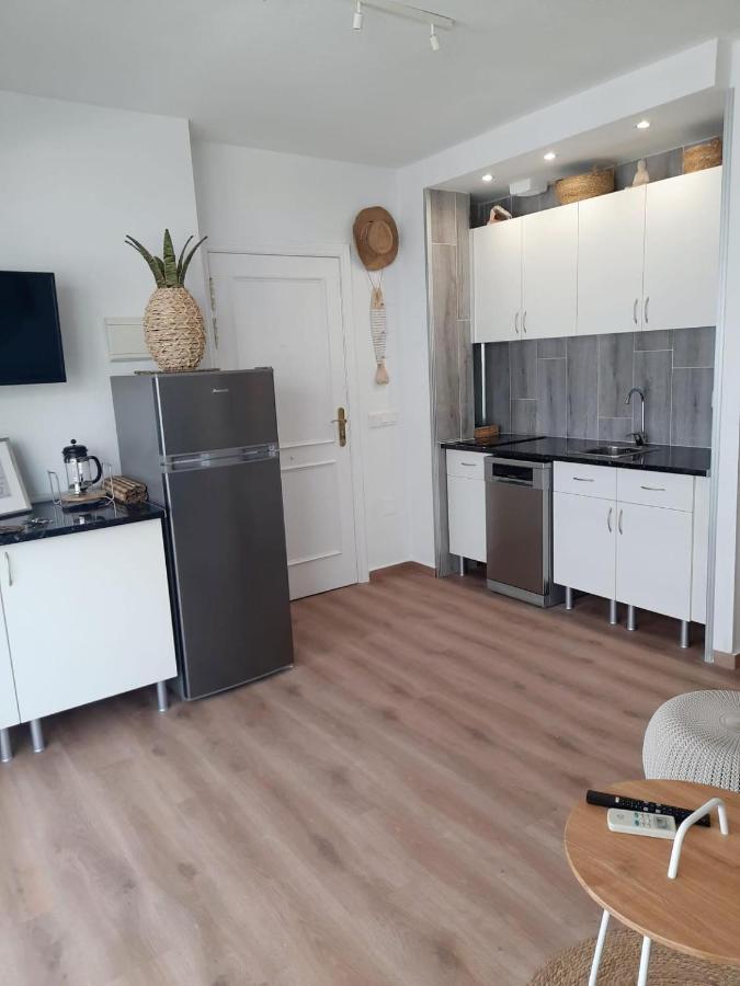 Fuengirola Apartment Carvajal Front Line Primera Linea 外观 照片