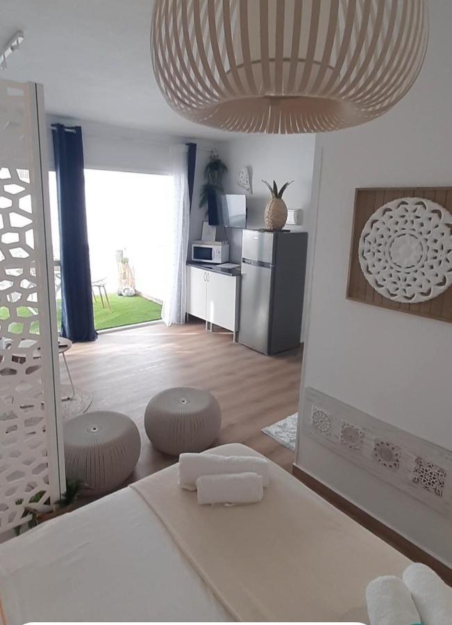 Fuengirola Apartment Carvajal Front Line Primera Linea 外观 照片